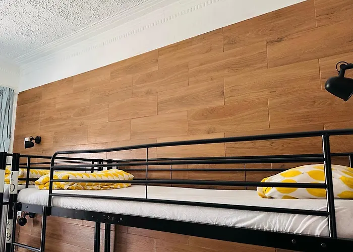 ホステル Samps *